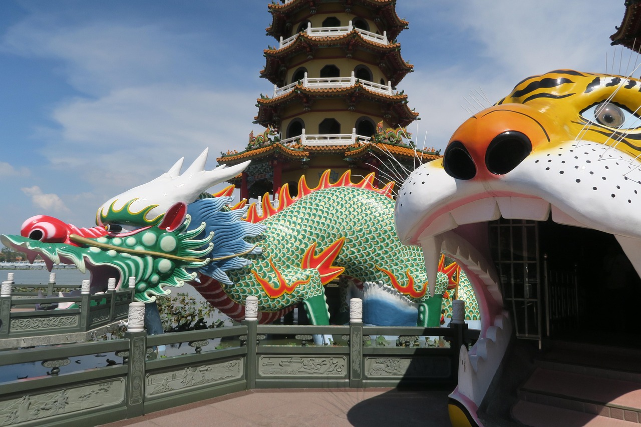 五月楊奇幻冒險之旅最新章節(jié)發(fā)布！